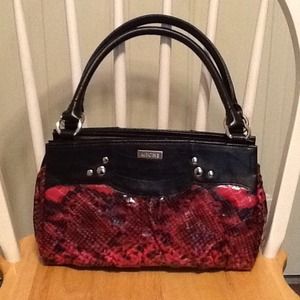 Authentic Miche bag w/Veronica shell