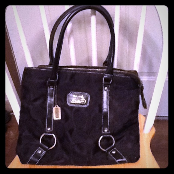 Black/gold Coach Bag