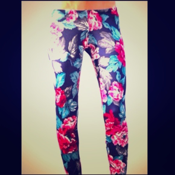 Blue Floral Print Leggings