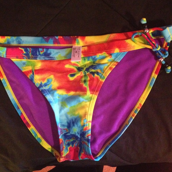 🚫🚫 SOLD IN BUNDLE - Picture 2 of 4