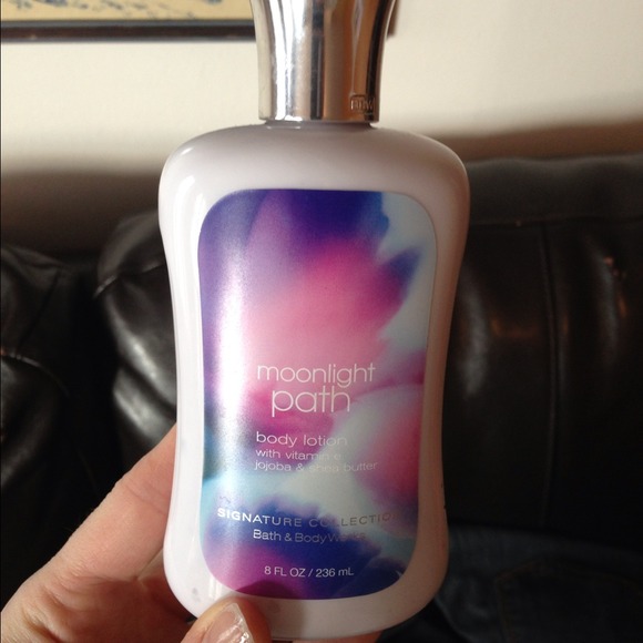 Moonlight path lotion