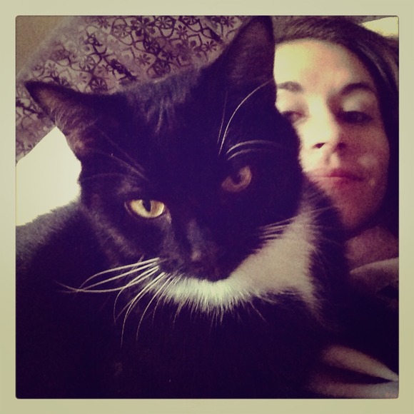 Like Zeus get 10% off any bundle!!! 😸