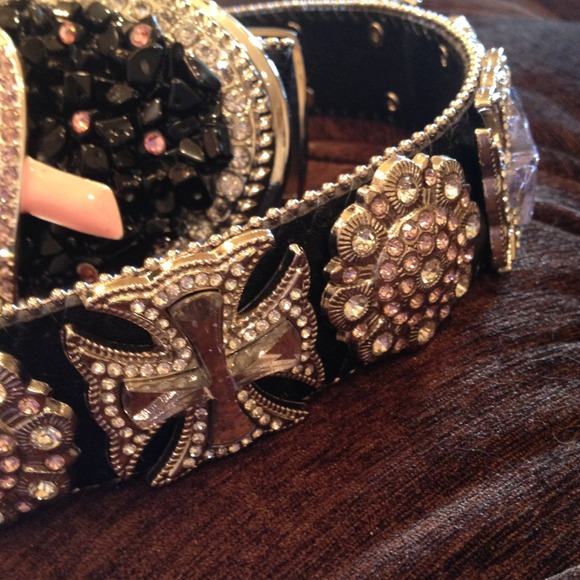 ⬇?Breast cancer ribbon Texas bling belt