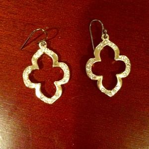 Silver clover earrings