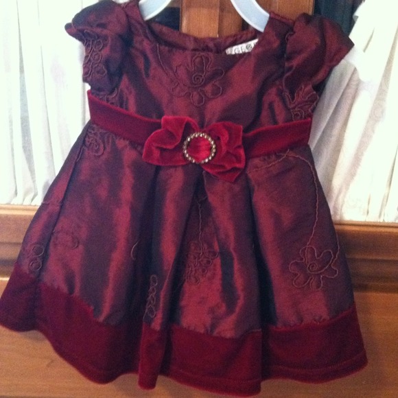 Maroon infant dress