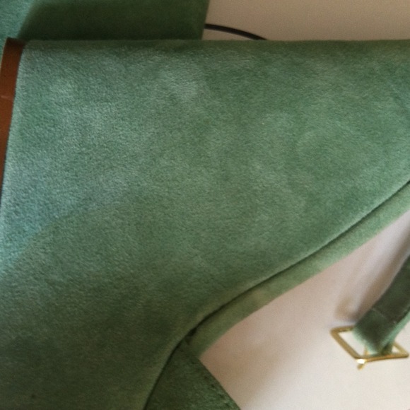 Steve Madden mint green peeptoe wedges - Picture 4 of 4