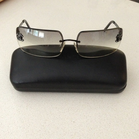 🚫Sold🚫Chanel sunglasses