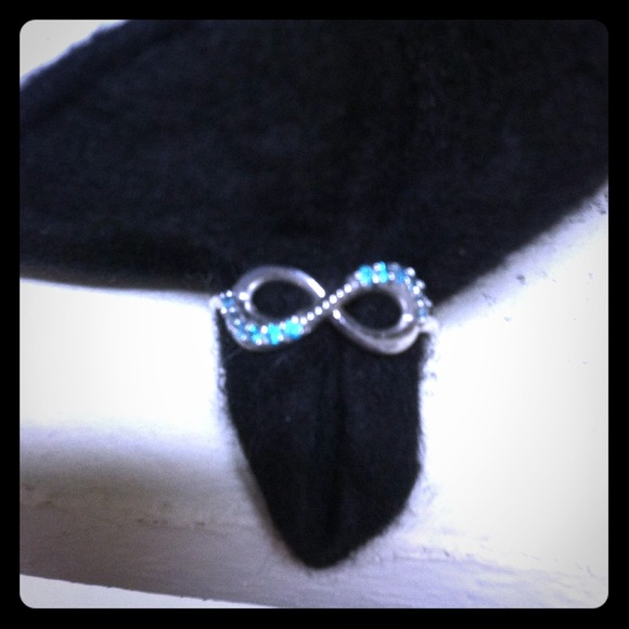 Swarovski Zirconia Infinity Ring
