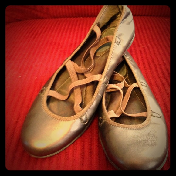 ***REDUCED AGAIN***Dr. Scholls Ballet Flats