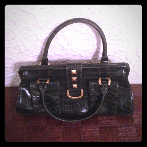 Faux GREEN Gator Skin Handbag!