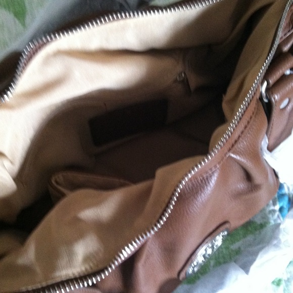 "Bueno" New handbag 🎀👜 - Picture 4 of 4