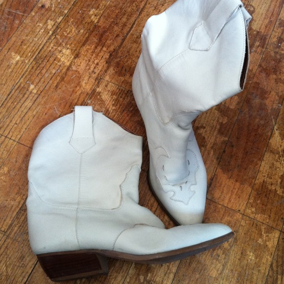 Bundle - Picture 3 of 4