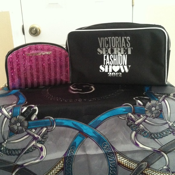 Victoria's Secret brush set and makeup bag