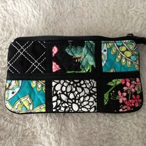 BNWOT Vera Bradley cosmetic case
