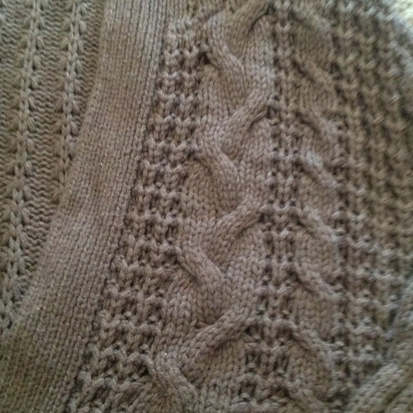 SOLD IN BUNDLE - Picture 4 of 4