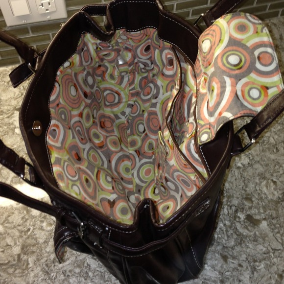 Brown faux leather Mark bag. - Picture 3 of 3