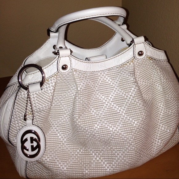 Gucci Handbags - SOLD. Gucci bag