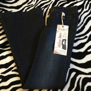 Extreme flare jeans