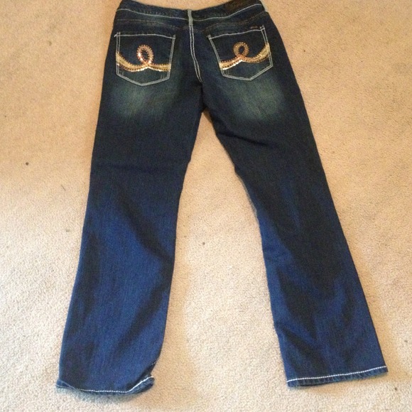 Seven jeans and dooney& Bourke purse bundle