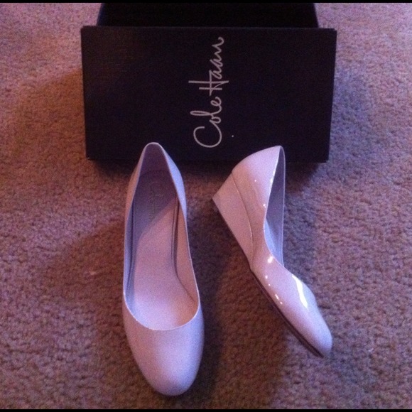 Cole Haan cream wedges!!