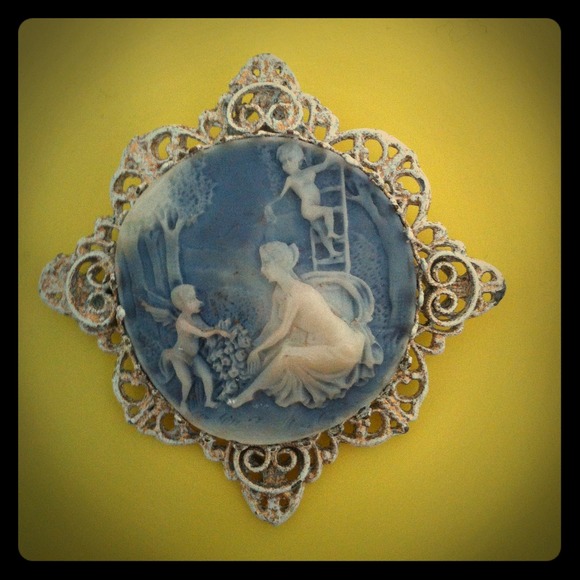 Jewelry - 🌟🌟Bundle for @Slava🌟🌟 2 antique pins