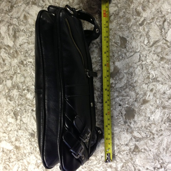 Black leather clutch bag - Picture 2 of 4