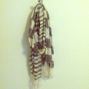 Stripped and sparkly scarf
