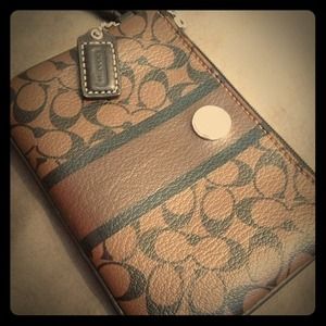 Authentic Coach Coin purse