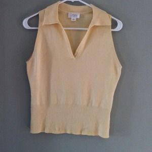 Soft yellow sweater  size medium