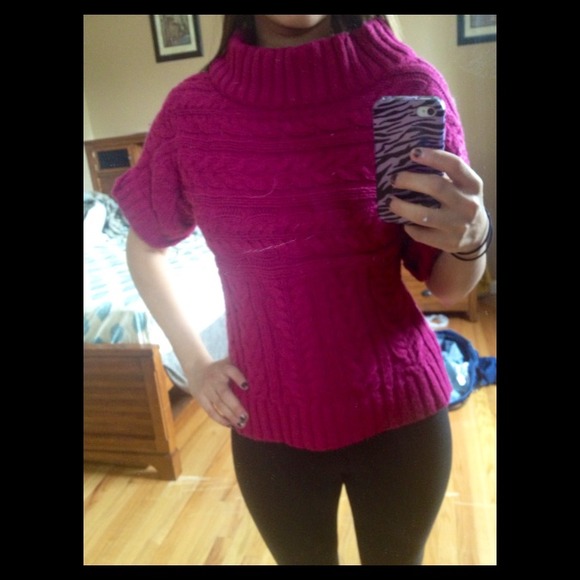 Express short sleeve sweater! - Picture 3 of 4