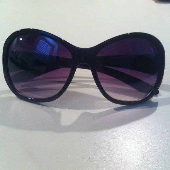 Large Black Sunglasses