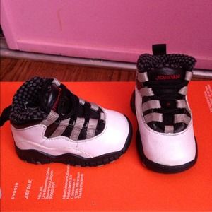 Baby jordans size 3