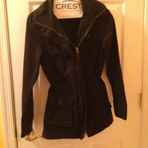 Reduced! Black jacket by Gap - Picture 1 of 3