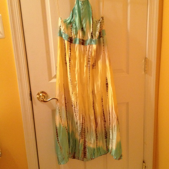 Reduced! Bcbg dress perfect for spring/summer - Picture 1 of 4