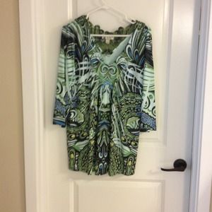 2green tips, sweater with scarf sold🌟