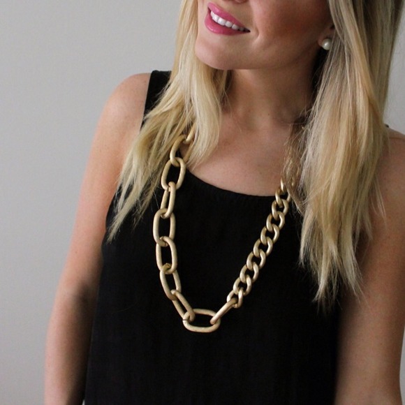 🚫SOLD in bundle🚫hrh collection sheik necklace