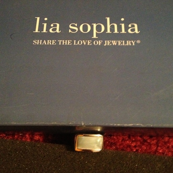 Lia Sophia ring