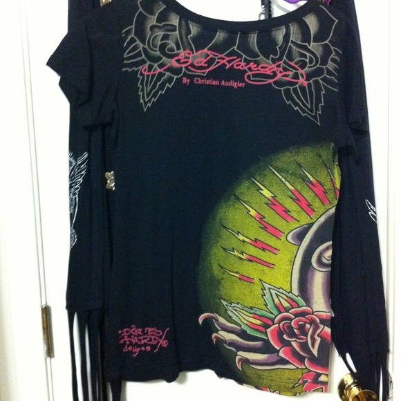 Ed Hardy T-shirt - Picture 2 of 3