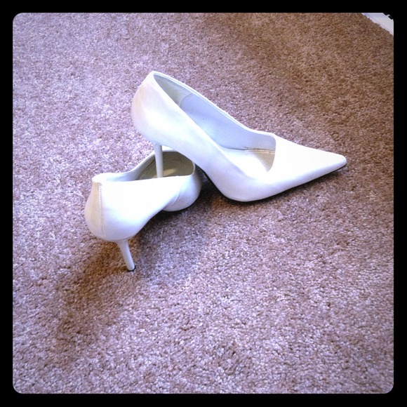 White 3" heel
