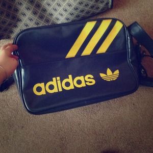 ❌SOLD❌Adidas Originals bag *authentic*