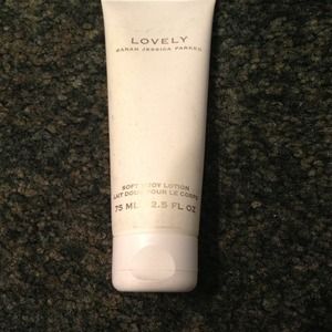 Sarah Jessica Parker LOVELY lotion