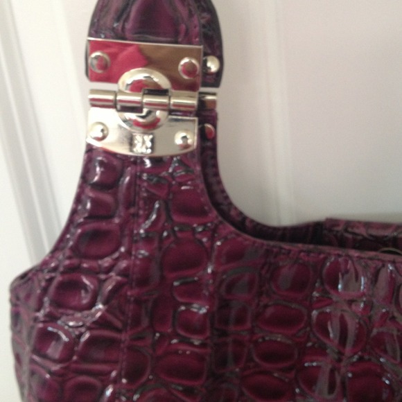 Purse - Picture 2 of 4
