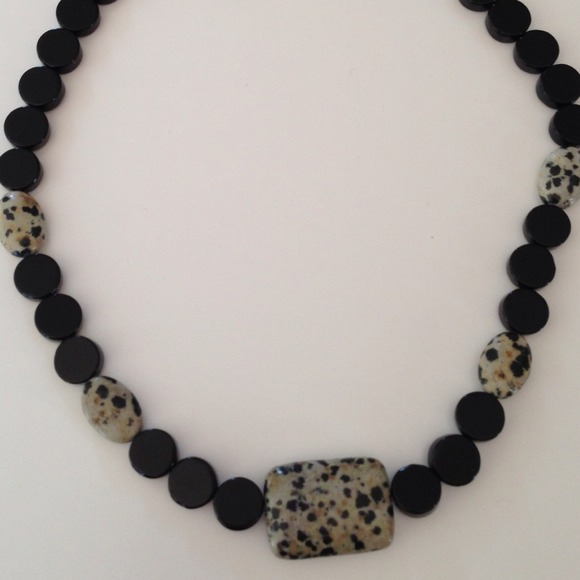 BLACK DALHIA necklace bracelet and earrings set