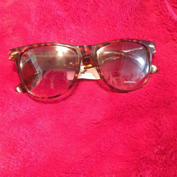 American Eagle sunglasses!