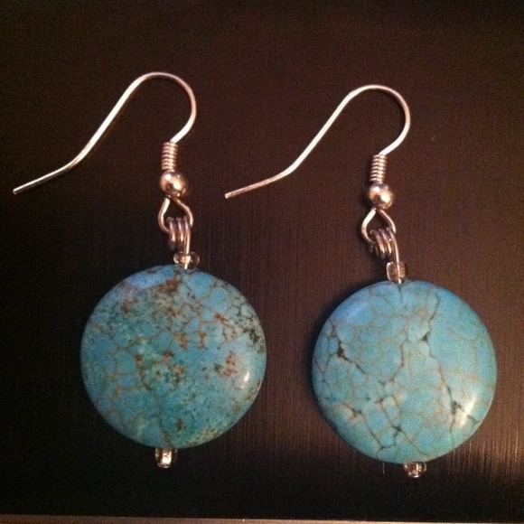 Turquoise stone earrings