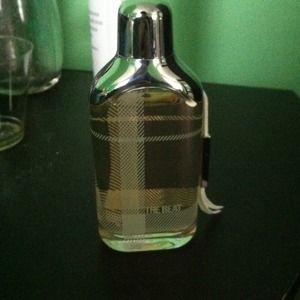 Burberry "the beat" perfume