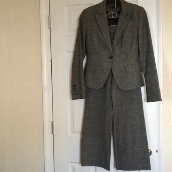 Express suit