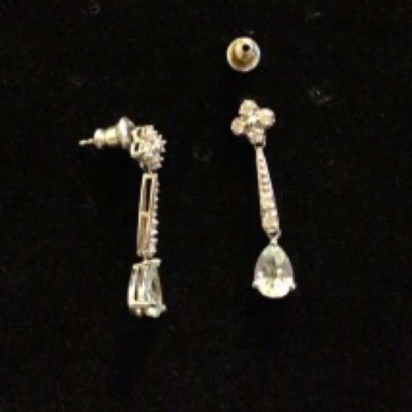 Crystal Drop Earring