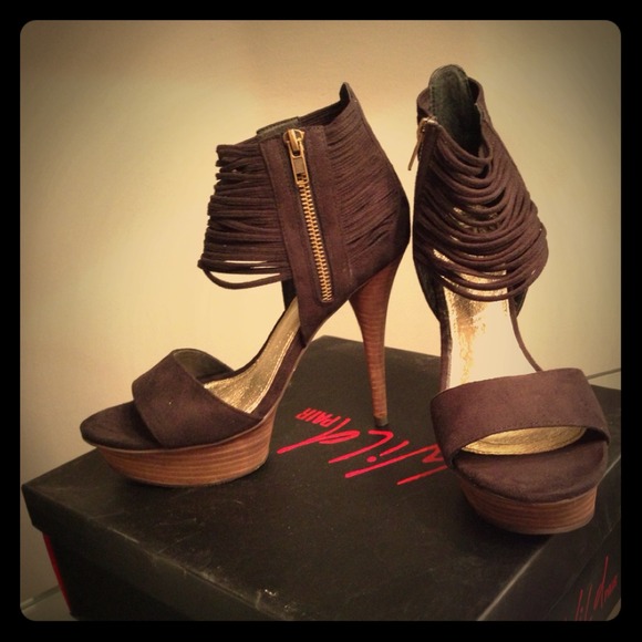Shoes - Wild pair brown suede heels NIB