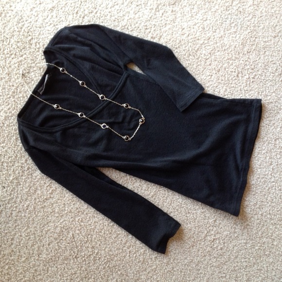 SALE REDUCED again NWOT Michael Stars cross top! - Picture 2 of 3